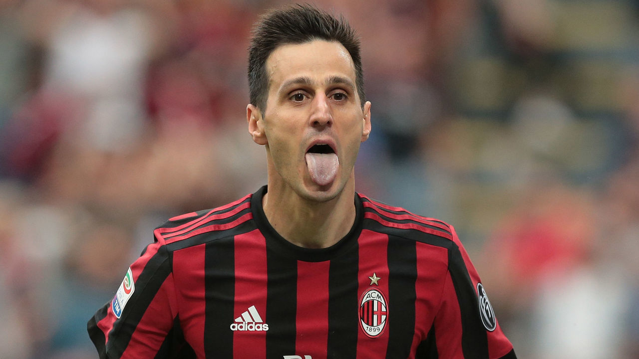 MILAN, ITALY - MAY 20: Nikola Kalinic of AC Milan celebrates his goal during the serie A match between AC Milan and ACF Fiorentina at Stadio Giuseppe Meazza on May 20, 2018 in Milan, Italy.