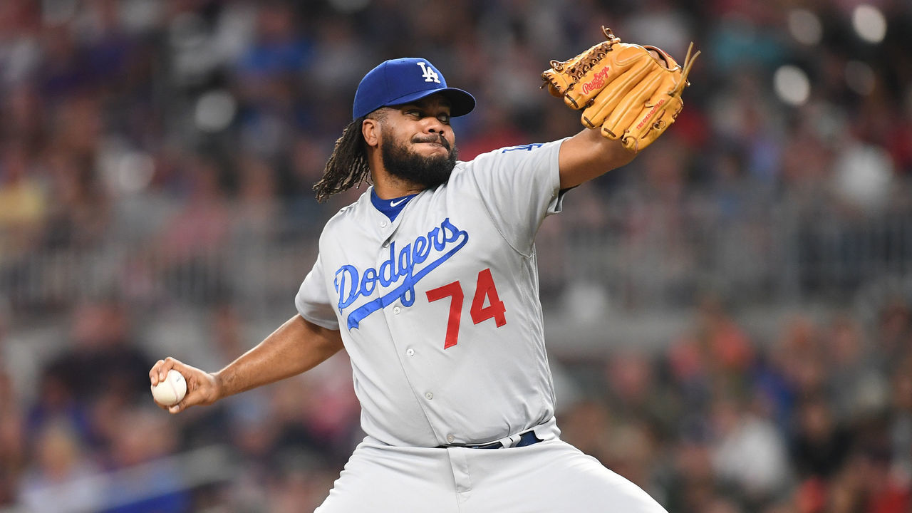 ATLANTA, GA - JULY 27: Kenley Jansen #74 of the Los Angeles Dodgers throws a ninth inning pitch against the Atlanta Braves at SunTrust Park on July 27, 2018 in Atlanta, Georgia.