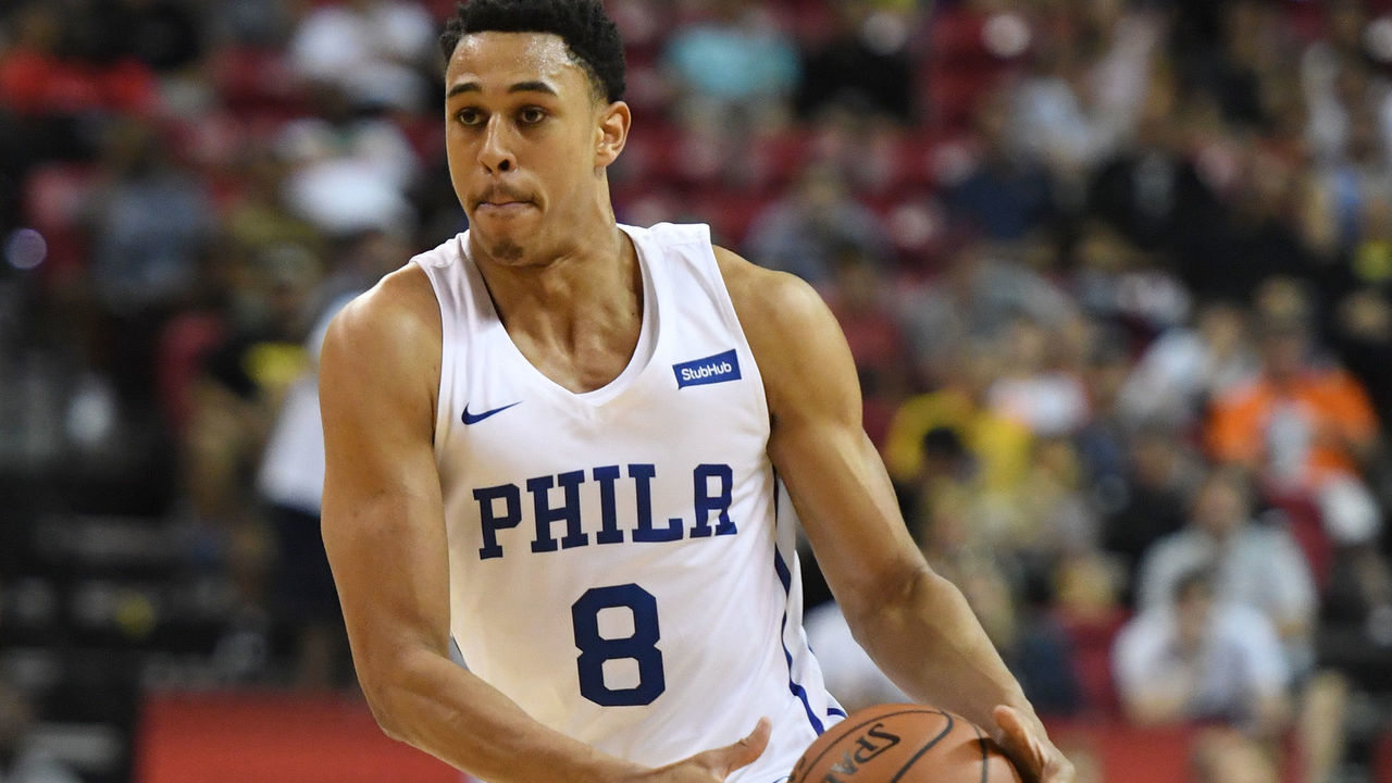 LAS VEGAS, NV - JULY 06: Zhaire Smith #8 of the Philadelphia 76ers brings the ball up the court against the Boston Celtics during the 2018 NBA Summer League at the Thomas & Mack Center on July 6, 2018 in Las Vegas, Nevada. The Celtics defeated the 76ers 69-63.