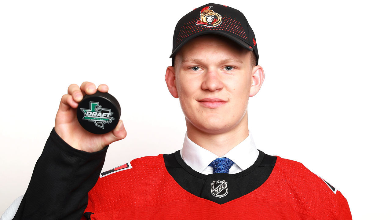 DALLAS, TX - JUNE 22: Brady Tkachuk poses after being selected fourth overall by the Ottawa Senators during the first round of the 2018 NHL Draft at American Airlines Center on June 22, 2018 in Dallas, Texas.