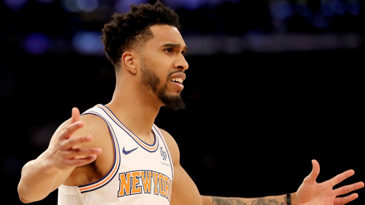 NEW YORK, NY - FEBRUARY 26: Courtney Lee #5 of the New York Knicks reacts to a call against the New York Knicks in the first half against the Golden State Warriors at Madison Square Garden on February 26,2018 in New York City.