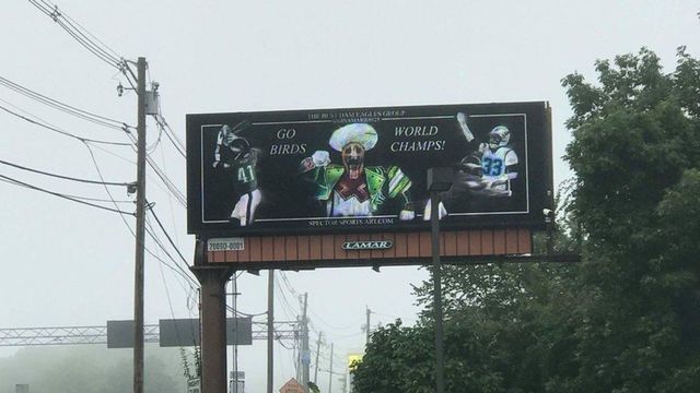 Eagles fan puts up billboard trolling Patriots near Gillette Stadium