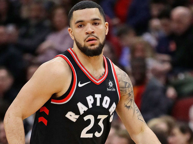 CHICAGO, IL - FEBRUARY 14: Fred VanVleet #23 of the Toronto Raptors brings the ball up the court against the Chicago Bulls at the United Center on February 14, 2018 in Chicago, Illinois. The Raptors defeated the Bulls 122-98.
