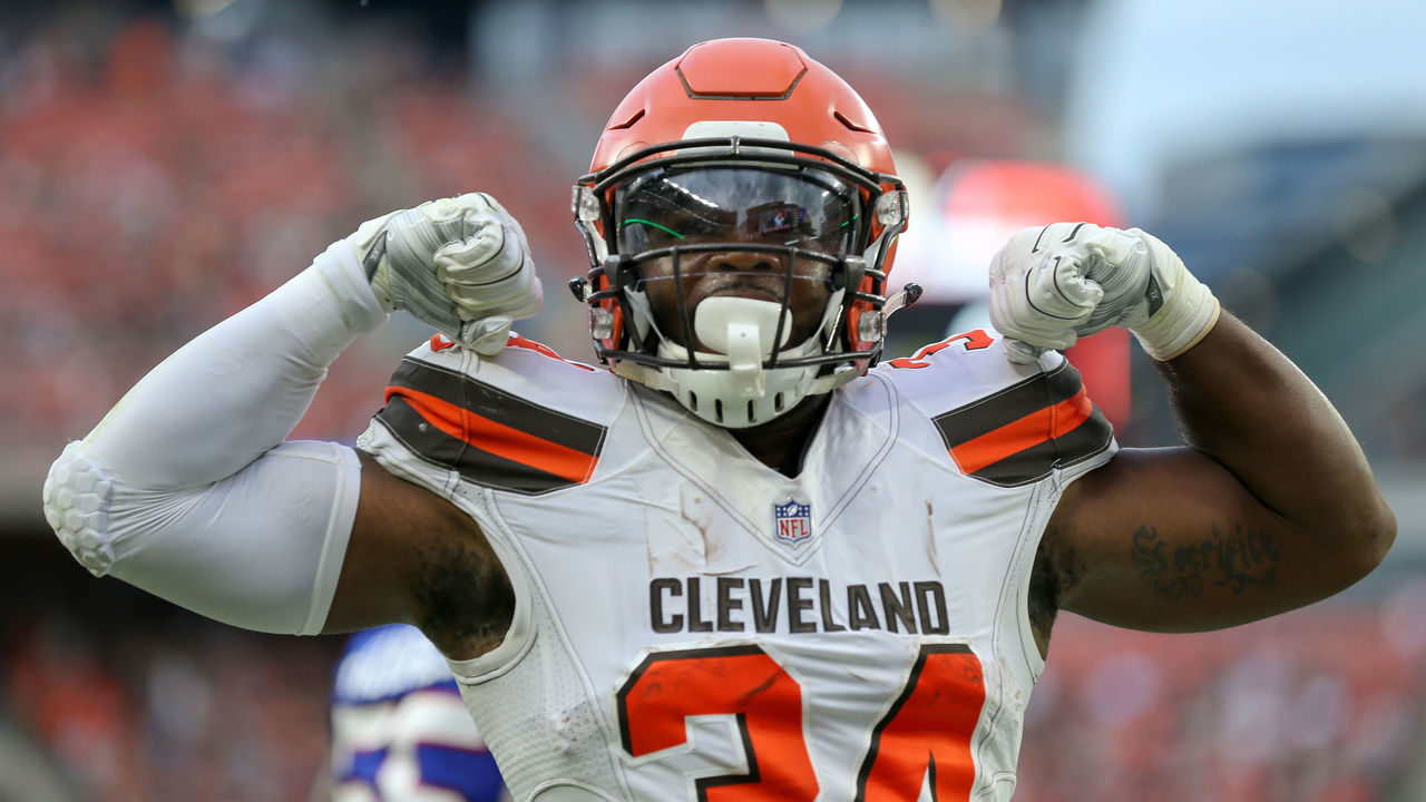 CLEVELAND, OH - AUGUST 17: Cleveland Browns running back Carlos Hyde (34) celebrates after scoring on a 4-yard touchdown run during the first quarter of the National Football League preseason game between the Buffalo Bills and Cleveland Browns on August 17, 2018, at FirstEnergy Stadium in Cleveland, OH.