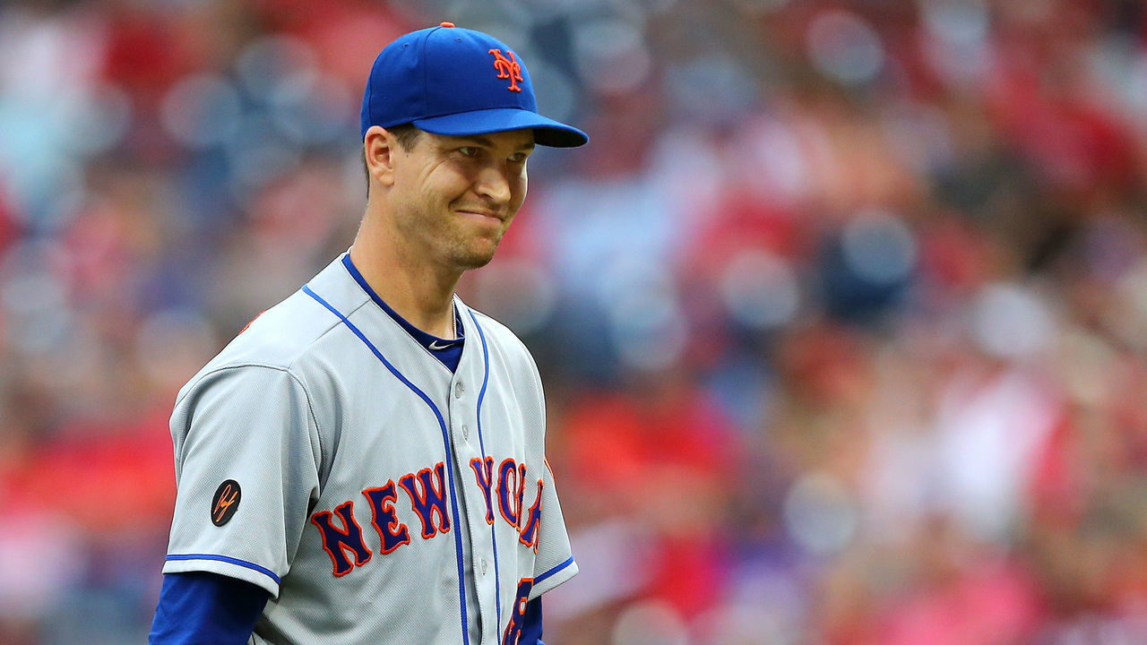 PHILADELPHIA, PA - AUGUST 18: Pitcher Jacob deGrom #48 of the New York Mets smiles as he walks off the mound after the fourth inning against the Philadelphia Phillies during a game at Citizens Bank Park on August 18, 2018 in Philadelphia, Pennsylvania. The Mets defeated the Phillies 3-1 as deGrom pitched a complete game shutout.