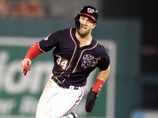 WASHINGTON, DC - AUGUST 17: Bryce Harper #34 of the Washington Nationals runs to third base in the seventh inning during a baseball game against the Miami Marlins at Nationals Park on August 17, 2018 in Washington, DC.