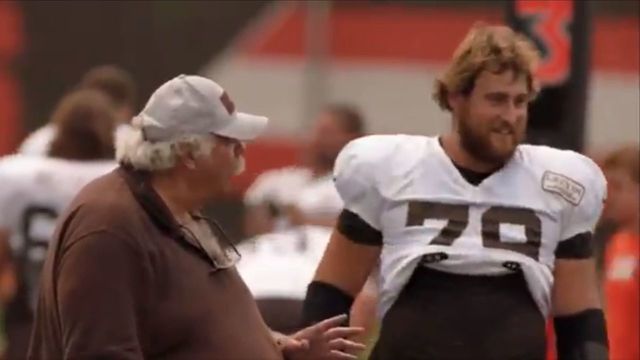 Watch: Browns OL coach delivers incredible anti-stretching rant
