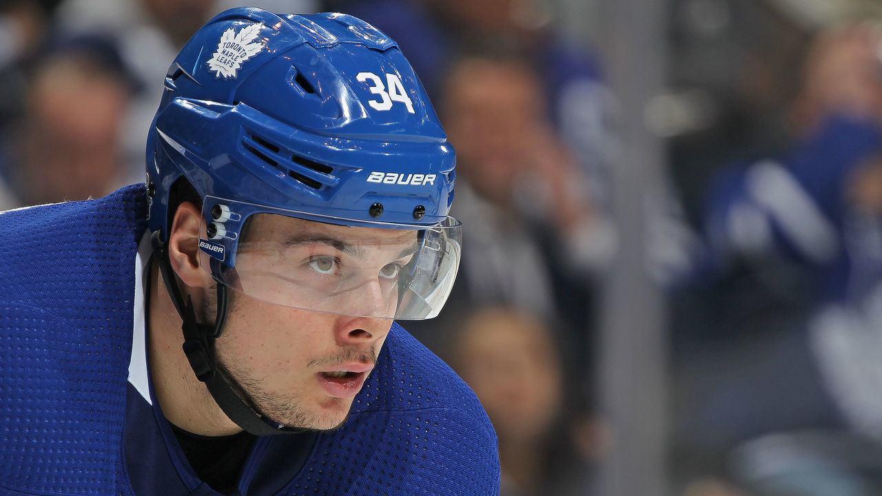 TORONTO, ON - APRIL 19: Auston Matthews #34 of the Toronto Maple Leafs waits for a faceoff against the Boston Bruins in Game Four of the Eastern Conference First Round in the 2018 Stanley Cup play-offs at the Air Canada Centre on April 19, 2018 in Toronto, Ontario, Canada. The Bruins defeated the Maple Leafs 3-1. *** Local Caption *** Auston Matthews