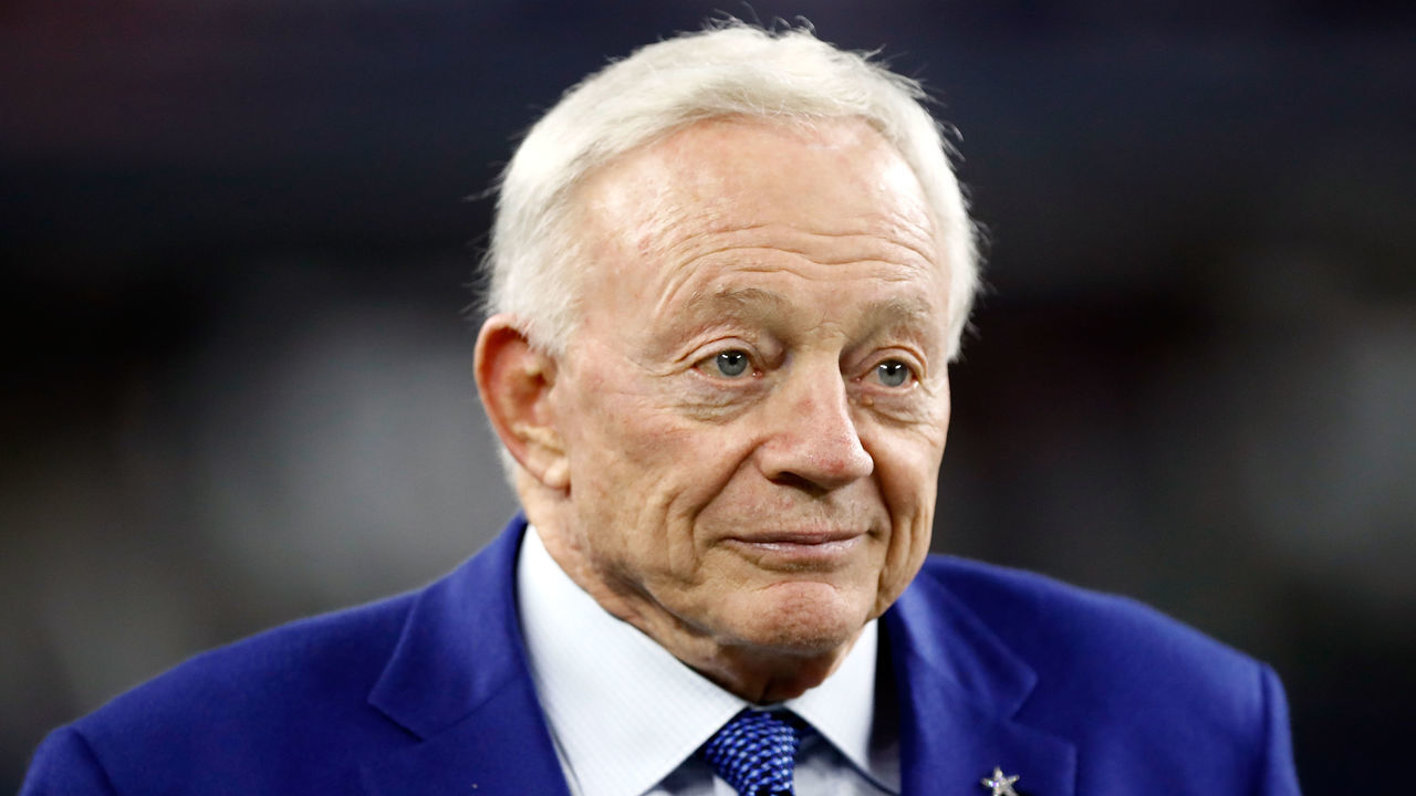 ARLINGTON, TX - NOVEMBER 30: Owner Jerry Jones of the Dallas Cowboys walks on the field before the game against the Washington Redskins at AT&T Stadium on November 30, 2017 in Arlington, Texas.