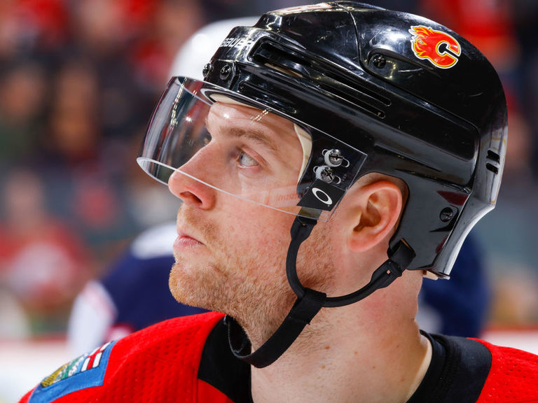Stajan signs with Munich in German league | theScore.com