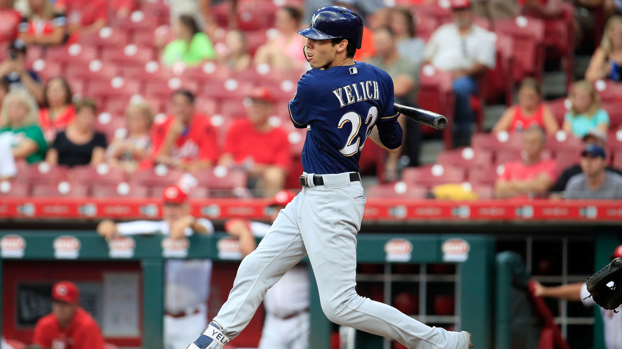 CINCINNATI, OH - AUGUST 29: Christian Yelich #22 of the Milwaukee Brewers hits a single in the first inning against the Cincinnati Reds at Great American Ball Park on August 29, 2018 in Cincinnati, Ohio.