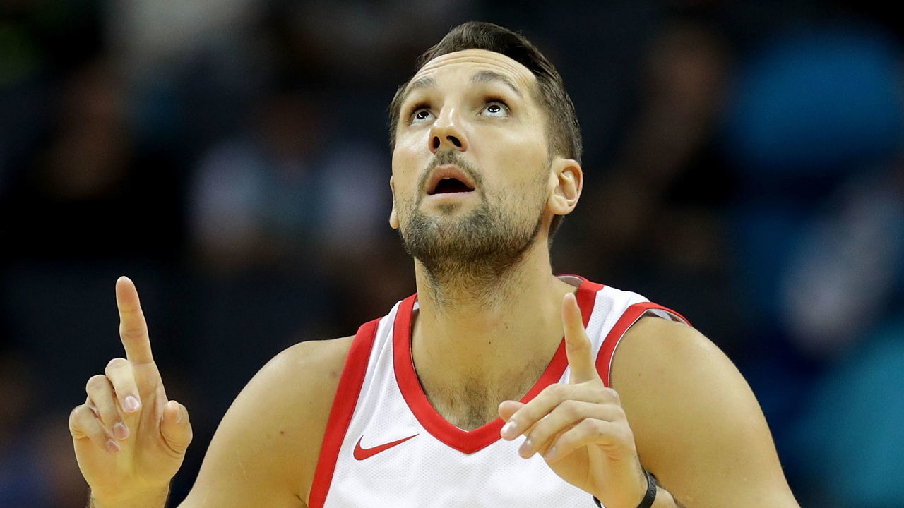 CHARLOTTE, NC - OCTOBER 27: Ryan Anderson #33 of the Houston Rockets reacts after a play against the Charlotte Hornets during their game at Spectrum Center on October 27, 2017 in Charlotte, North Carolina.