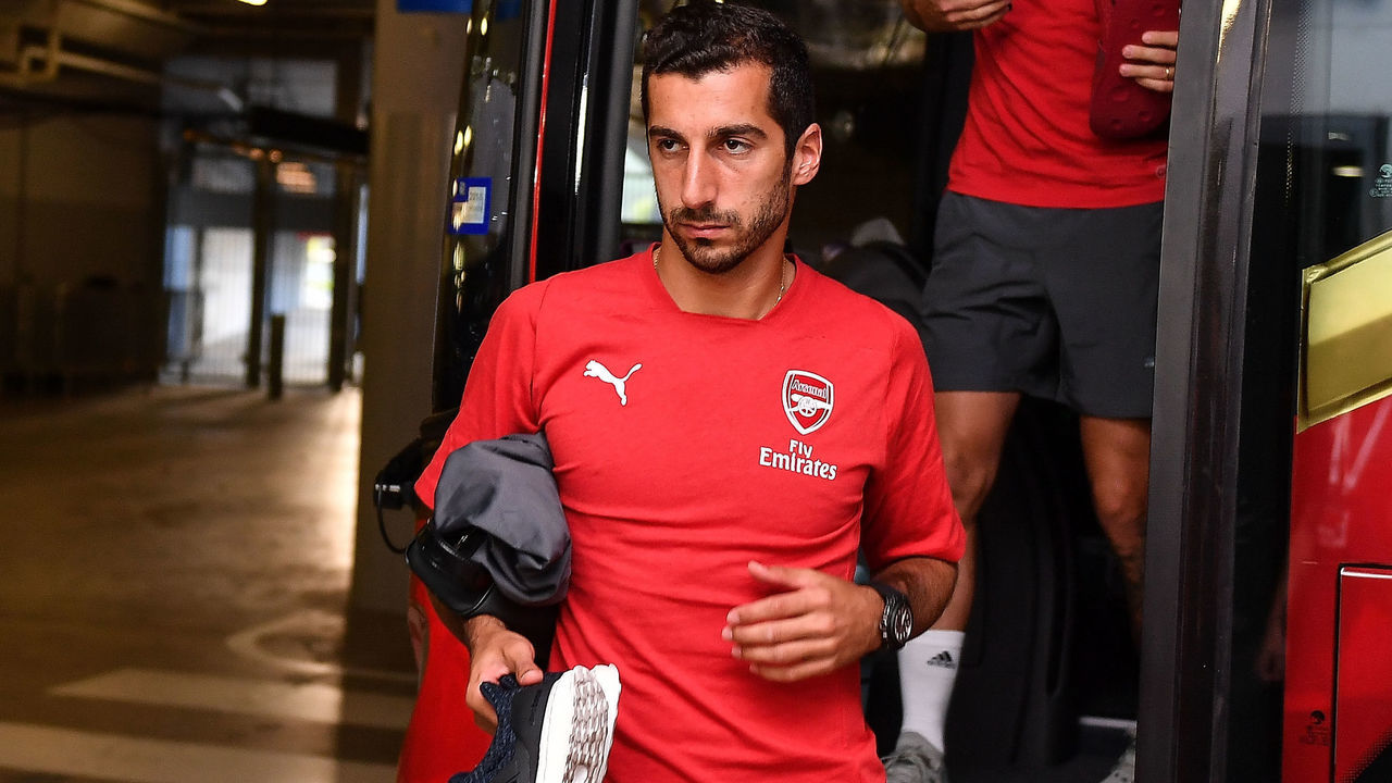 SINGAPORE - JULY 28: Henrikh Mkhitaryan #7 of Arsenal looks during the International Champions Cup match between Arsenal and Paris Saint Germain at the National Stadium on July 28, 2018 in Singapore.