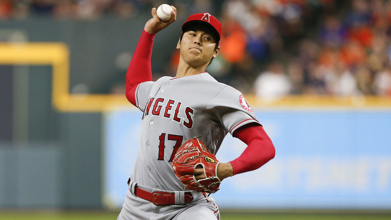 HOUSTON, TX - SEPTEMBER 02: Shohei Ohtani #17 of the Los Angeles Angels of Anaheim pitches in the first inning against the Houston Astros at Minute Maid Park on September 2, 2018 in Houston, Texas.