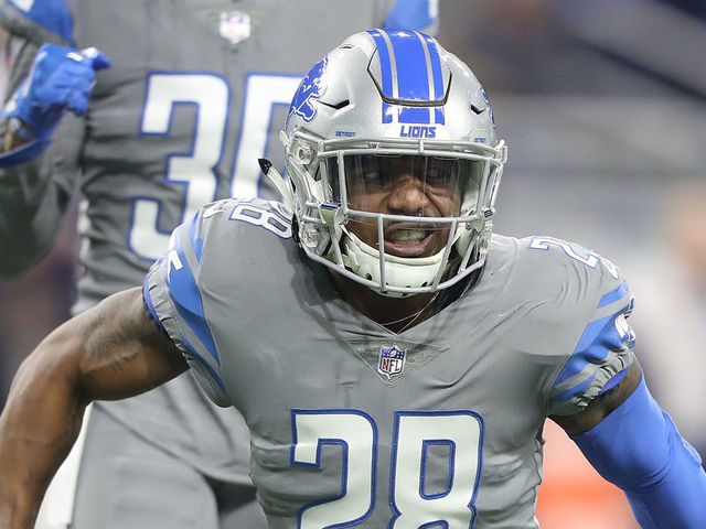 DETROIT, MI - DECEMBER 16: Quandre Diggs #28 of the Detroit Lions celebrates a defensive play against the Chicago Bears during the first half at Ford Field on December 16, 2017 in Detroit, Michigan.