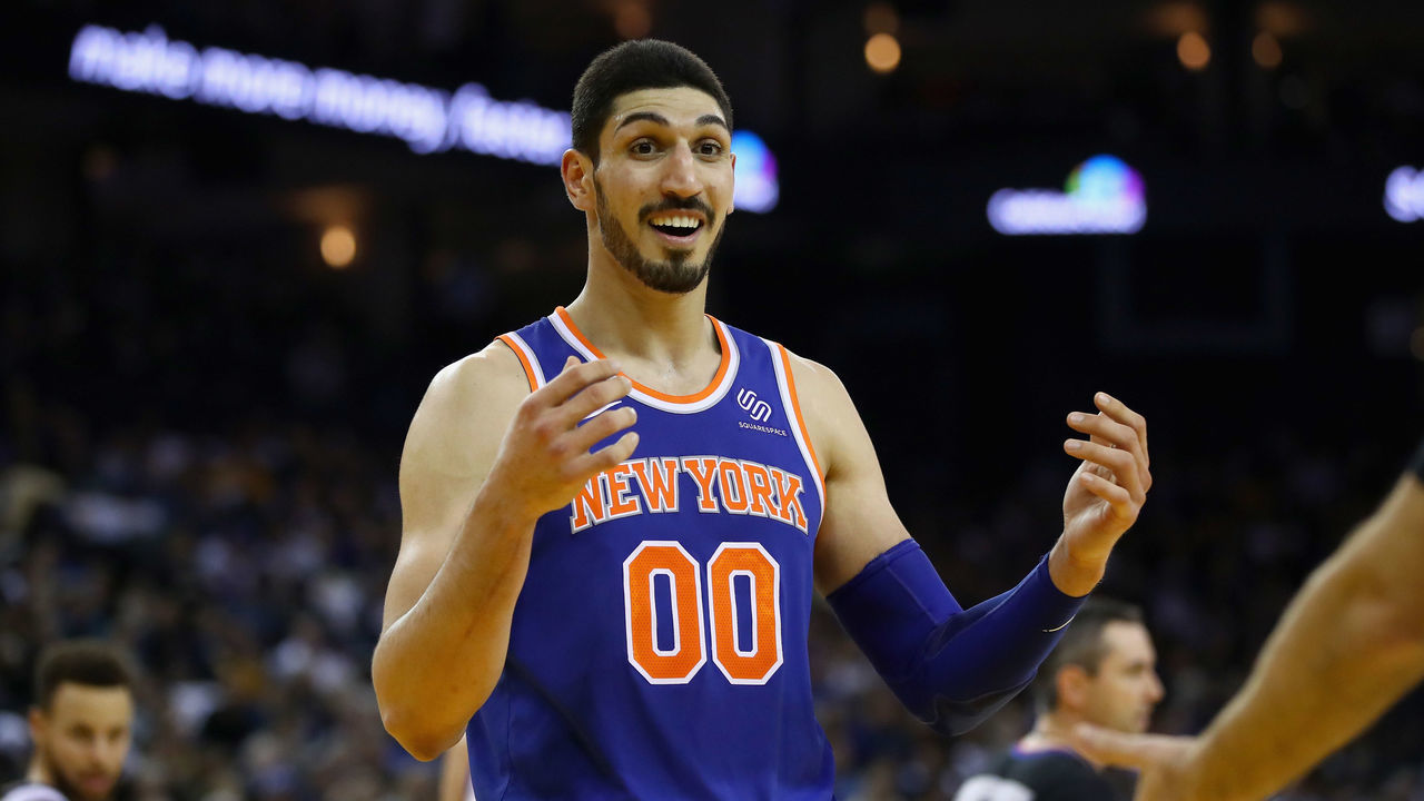 OAKLAND, CA - JANUARY 23: Enes Kanter #00 of the New York Knicks complains about a call during their game against the Golden State Warriors at ORACLE Arena on January 23, 2018 in Oakland, California.