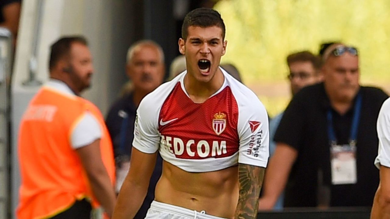 Monaco's Italian forward Pietro Pellegri (L) celebrates after scoring a goal during the French L1 football match between Bordeaux and Monaco on August 26, 2018 at the Matmut Atlantique stadium in Bordeaux, southwestern France.