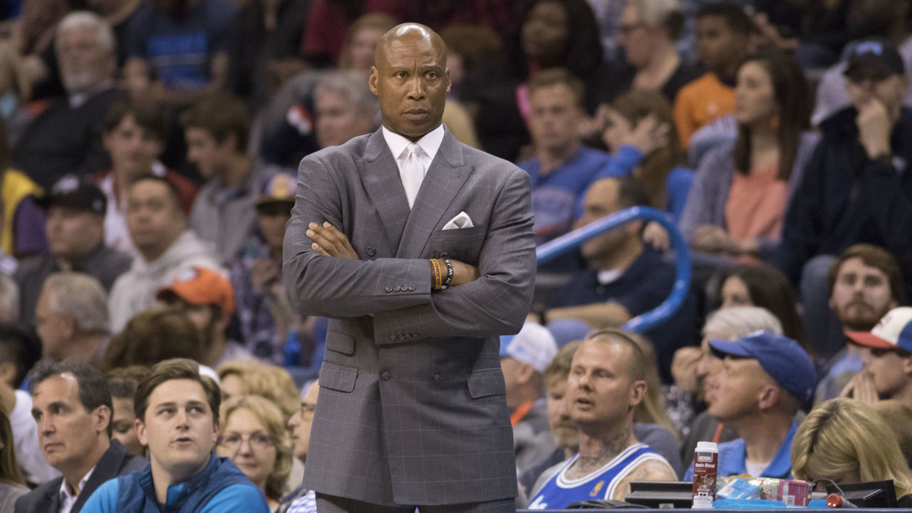 OKLAHOMA CITY, OK - APRIL 11: Byron Scott of the Los Angeles Lakers watches game action against the Oklahoma City Thunder during a NBA game at the Chesapeake Energy Arena on April 11, 2016 in Oklahoma City, Oklahoma.