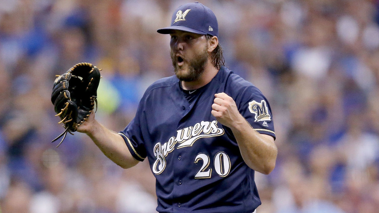 MILWAUKEE, WI - SEPTEMBER 04: Wade Miley #20 of the Milwaukee Brewers reacts in the sixth inning against the Chicago Cubs at Miller Park on September 4, 2018 in Milwaukee, Wisconsin.