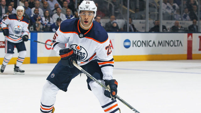 TORONTO, ON - DECEMBER 10: Darnell Nurse #25 of the Edmonton Oilers skates against the Toronto Maple Leafs during an NHL game at the Air Canada Centre on December 10, 2017 in Toronto, Ontario, Canada. The Maple Leafs defeated the Oilers 1-0.