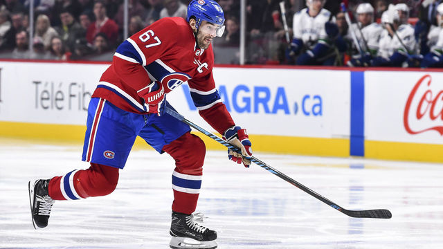 MONTREAL, QC - JANUARY 07: Max Pacioretty #67 of the Montreal Canadiens skates the puck against the Vancouver Canucks during the NHL game at the Bell Centre on January 7, 2018 in Montreal, Quebec, Canada. The Montreal Canadiens defeated the Vancouver Canucks 5-2.