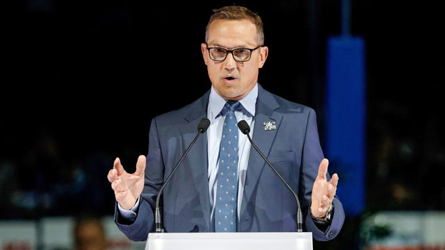 TAMPA, FL - JANUARY 13: Tampa Bay Lightning general manager Steve Yzerman speaks during a ceremony to retire the number of former Tampa Bay Lightning Martin St. Louis at the Amalie Arena on January 13, 2017 in Tampa, Florida.