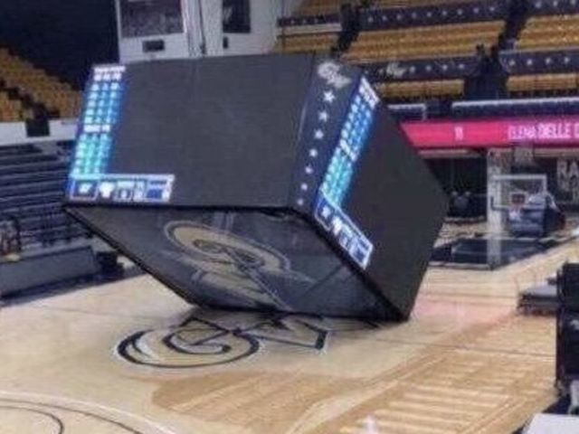 Jumbotron collapses onto George Washington basketball court