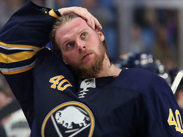 BUFFALO, NY - DECEMBER 12: Robin Lehner #40 of the Buffalo Sabres during the game against the Ottawa Senators at the KeyBank Center on December 12, 2017 in Buffalo, New York.