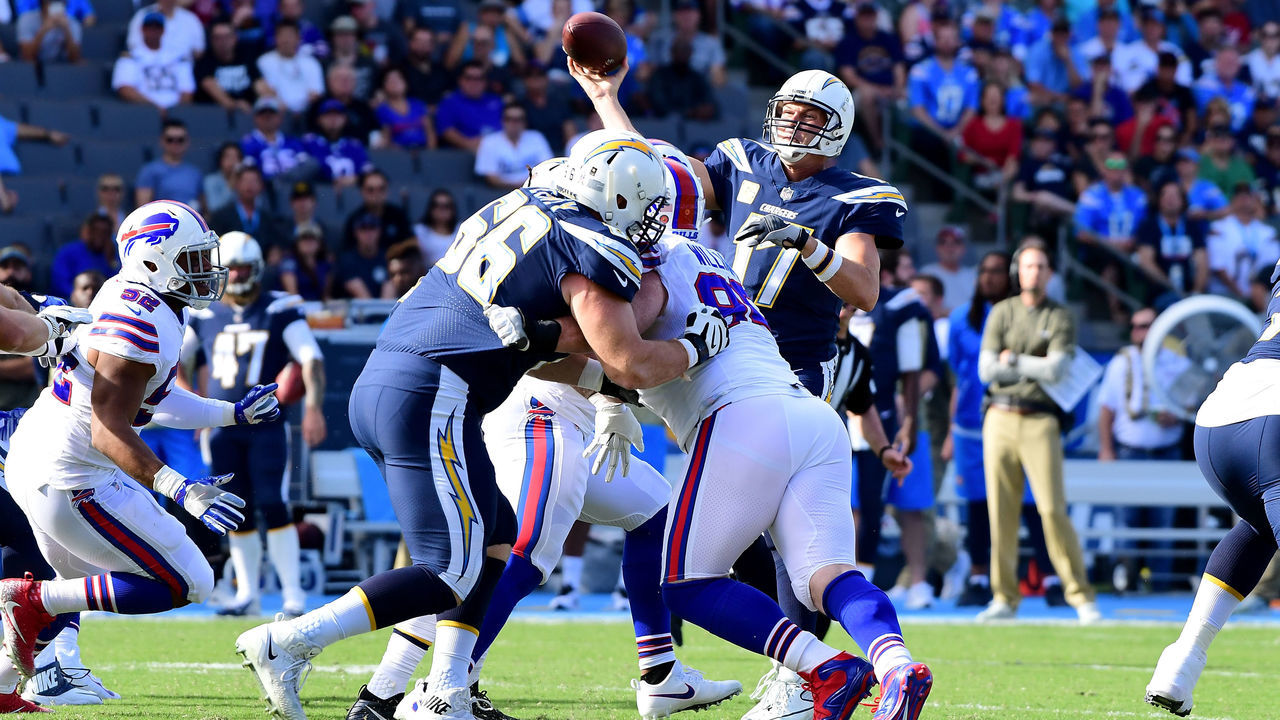 CARSON, CA - NOVEMBER 19: Philip Rivers #17 of the Los Angeles Chargers throws a pass during the game against the Buffalo Bills at StubHub Center on November 19, 2017 in Carson, California.