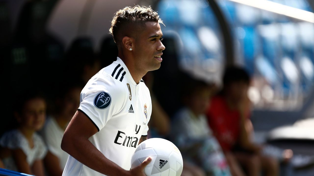 Real Madrid's Spanish-Dominican forward Mariano arrives for his official presentation at the Santiago Bernabeu Stadium in Madrid on August 31, 2018.