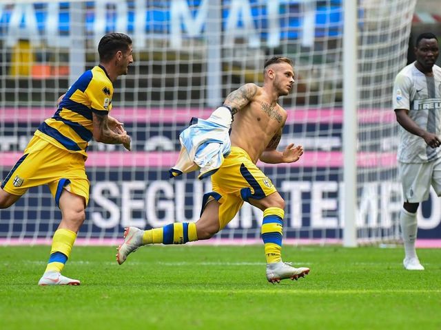 Parma beat Inter at San Siro for 1st time since 1999 | theScore.com