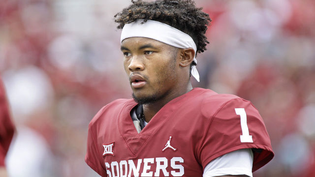 NORMAN, OK - SEPTEMBER 08: Quarterback Kyler Murray #1 of the Oklahoma Sooners during warm ups before the game against the UCLA Bruins at Gaylord Family Oklahoma Memorial Stadium on September 8, 2018 in Norman, Oklahoma. The Sooners defeated the Bruins 49-21.