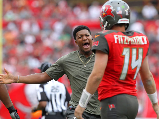 Ryan Fitzpatrick to remain Bucs' QB after Jameis Winston returns