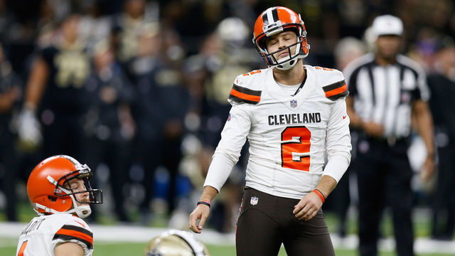 NEW ORLEANS, LA - SEPTEMBER 16: Zane Gonzalez #2 of the Cleveland Browns reacts after missing a field goal kick during the fourth quarter against the New Orleans Saints at Mercedes-Benz Superdome on September 16, 2018 in New Orleans, Louisiana.