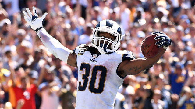 LOS ANGELES, CA - SEPTEMBER 16: Todd Gurley #30 of the Los Angeles Rams celebrates his touchdown to take a 19-0 lead over the Arizona Cardinals, after a two point conversion, during the second quarter at Los Angeles Memorial Coliseum on September 16, 2018 in Los Angeles, California.
