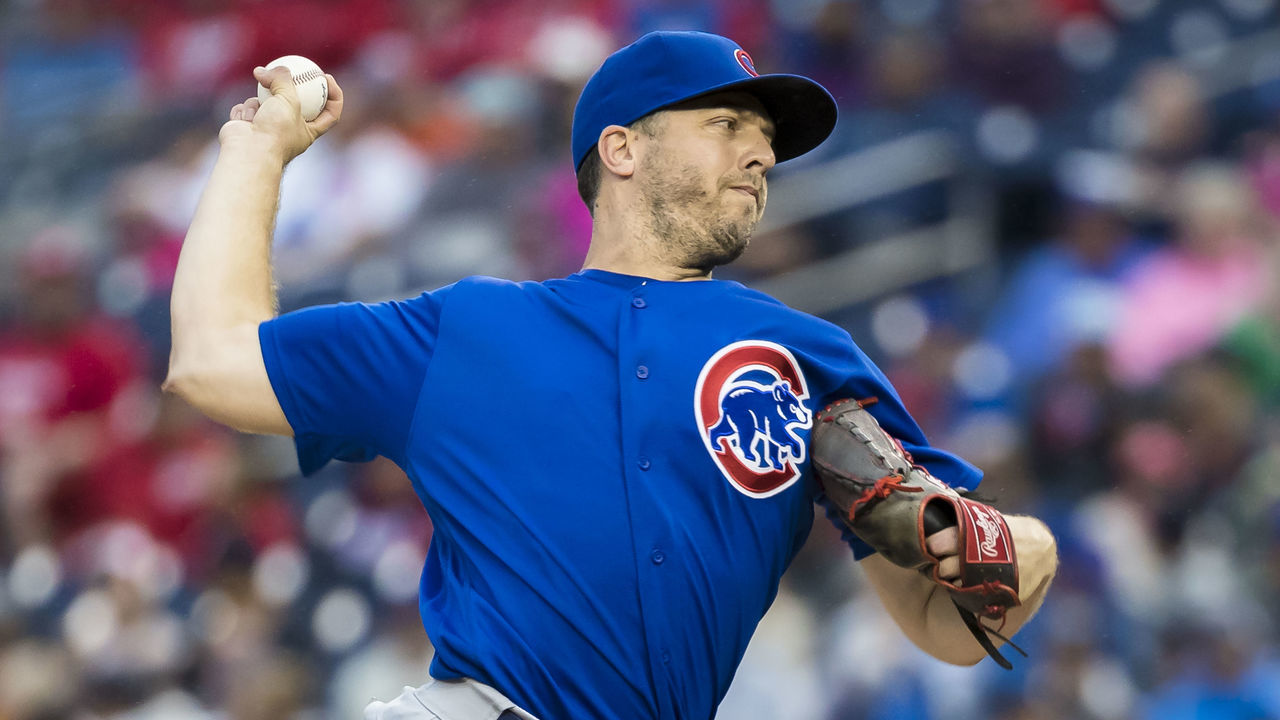 WASHINGTON, DC - SEPTEMBER 08: Brandon Kintzler #20 of the Chicago Cubs pitches against the Washington Nationals during the second inning of game one of a doubleheader at Nationals Park on September 8, 2018 in Washington, DC.
