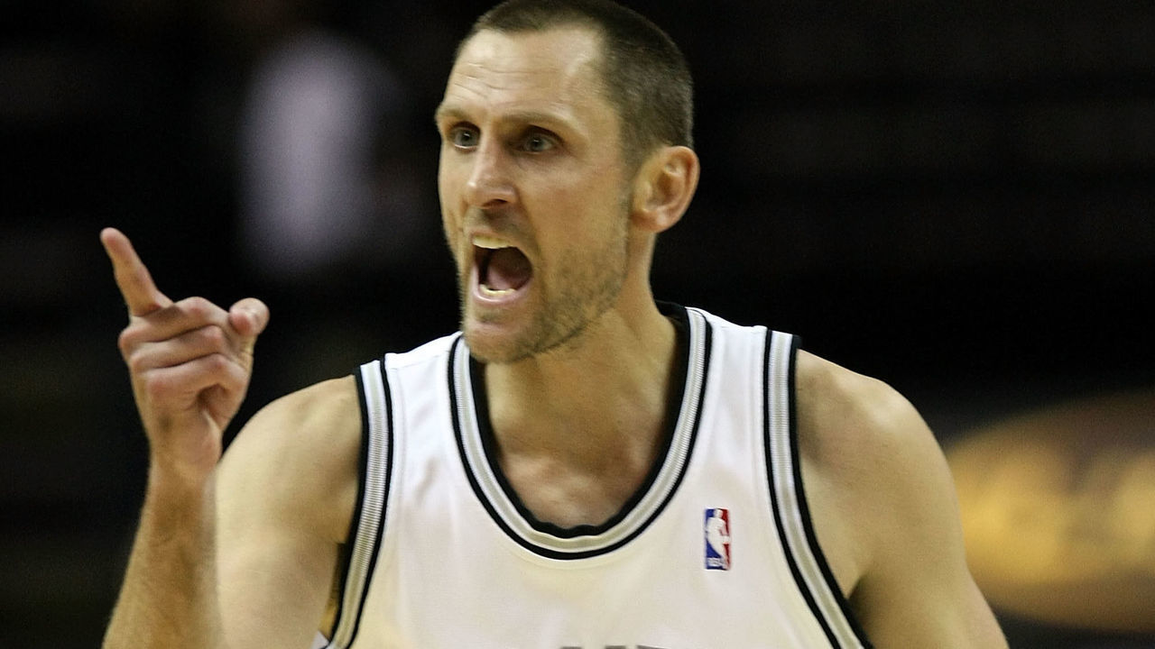 SAN ANTONIO - MAY 27: Brent Barry #17 of the San Antonio Spurs reacts in the fourth quarter while taking on the Los Angeles Lakers in Game Four of the Western Conference Finals during the 2008 NBA Playoffs on May 27, 2008 at the AT&T Center in San Antonio, Texas. NOTE TO USER: User expressly acknowledges and agrees that, by downloading and/or using this Photograph, user is consenting to the terms and conditions of the Getty Images License Agreement.
