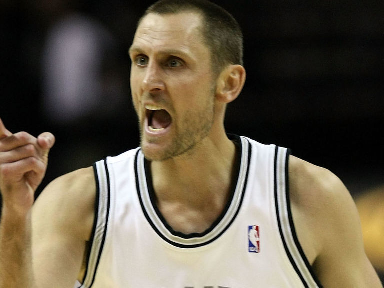 Report: Spurs add Brent Barry to front office | theScore.com