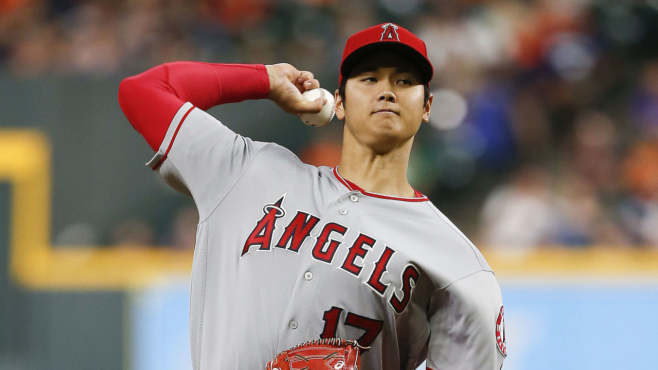 HOUSTON, TX - SEPTEMBER 02: Shohei Ohtani #17 of the Los Angeles Angels of Anaheim pitches in the first inning against the Houston Astros at Minute Maid Park on September 2, 2018 in Houston, Texas.