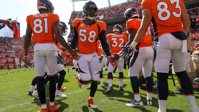 DENVER, CO - SEPTEMBER 16: Linebacker Von Miller #58 of the Denver Broncos runs onto the field during player introductions before a game against the Oakland Raiders at Broncos Stadium at Mile High on September 16, 2018 in Denver, Colorado.