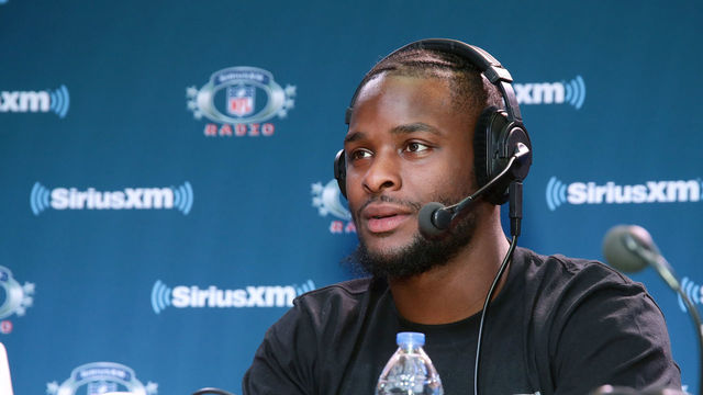 MINNEAPOLIS, MN - FEBRUARY 02: Le'Veon Bell of the Pittsburgh Steelers attends SiriusXM at Super Bowl LII Radio Row at the Mall of America on February 2, 2018 in Bloomington, Minnesota.