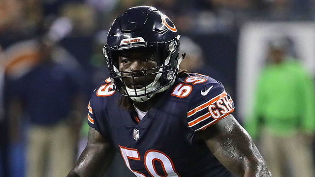 CHICAGO, IL - SEPTEMBER 17: Danny Trevathan #59 of the Chicago Bears moves into position against the Seattle Seahawks at Soldier Field on September 17, 2018 in Chicago, Illinois. The Bears defeated the Seahawks 24-17.