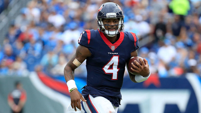NASHVILLE, TN - SEPTEMBER 16: Deshaun Watson #4 of the Houston Texans runs with the ball agaist the Tennessee Titans at Nissan Stadium on September 16, 2018 in Nashville, Tennessee.