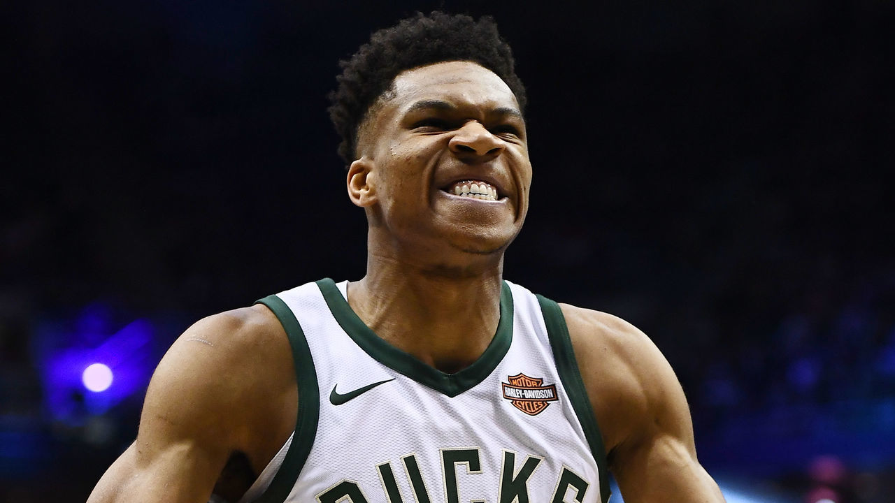 MILWAUKEE, WI - APRIL 20: Giannis Antetokounmpo #34 of the Milwaukee Bucks walks to the sideline prior to the opening tip against the Boston Celtics of game three of round one of the Eastern Conference playoffs at the Bradley Center on April 20, 2018 in Milwaukee, Wisconsin.