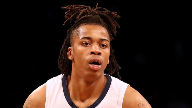 NEW YORK, NY - MARCH 19: Deyonta Davis #21 of the Memphis Grizzlies looks down the court in the first quarter against the Brooklyn Nets during their game at Barclays Center on March 19, 2018 in the Brooklyn borough of New York City.