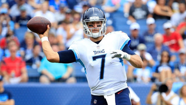 NASHVILLE, TN - SEPTEMBER 16: Blaine Gabbert #7 of the Tennessee Titans throws a pass during the fourth quarter at Nissan Stadium on September 16, 2018 in Nashville, Tennessee.