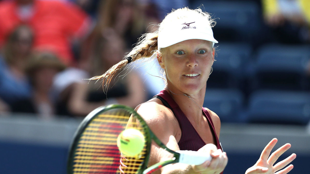NEW YORK, NY - SEPTEMBER 01: Kiki Bertens of the Netherlands returns the ball during her women's singles third round match against Marketa Vondrousova of Czech Republic on Day Six of the 2018 US Open at the USTA Billie Jean King National Tennis Center on September 1, 2018 in the Flushing neighborhood of the Queens borough of New York City.