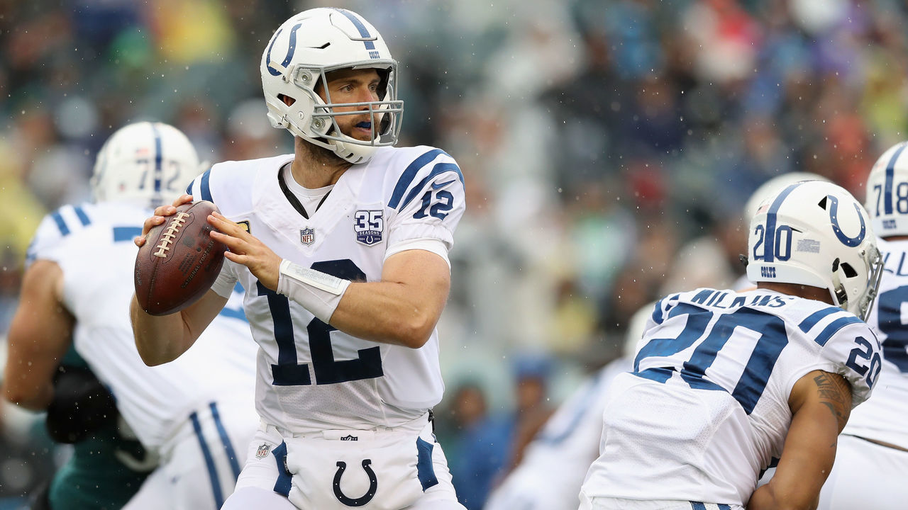 PHILADELPHIA, PA - SEPTEMBER 23: Quarterback Andrew Luck #12 of the Indianapolis Colts looks to pass against the Philadelphia Eagles during the first quarter at Lincoln Financial Field on September 23, 2018 in Philadelphia, Pennsylvania.