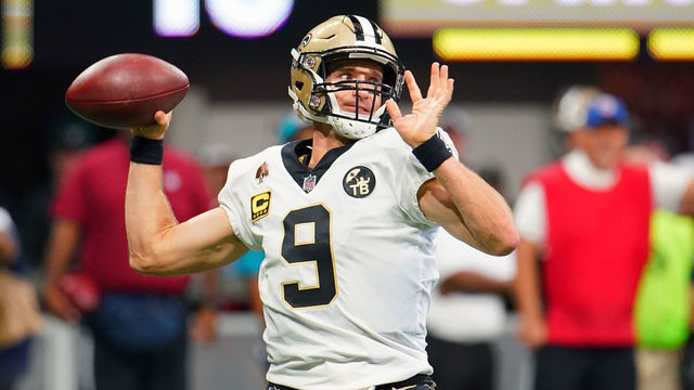 ATLANTA, GA - SEPTEMBER 23: Drew Brees #9 of the New Orleans Saints throws a pass during the second quarter against the NAtlanta Falcons at Mercedes-Benz Stadium on September 23, 2018 in Atlanta, Georgia.