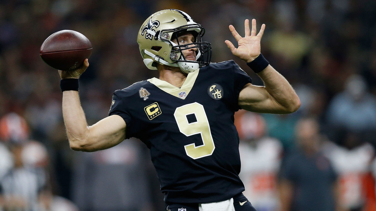 NEW ORLEANS, LA - SEPTEMBER 16: Drew Brees #9 of the New Orleans Saints in action during the second quarter against the Cleveland Browns at Mercedes-Benz Superdome on September 16, 2018 in New Orleans, Louisiana.